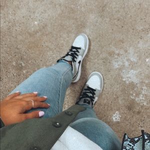 Meet your Posher, Alexandra